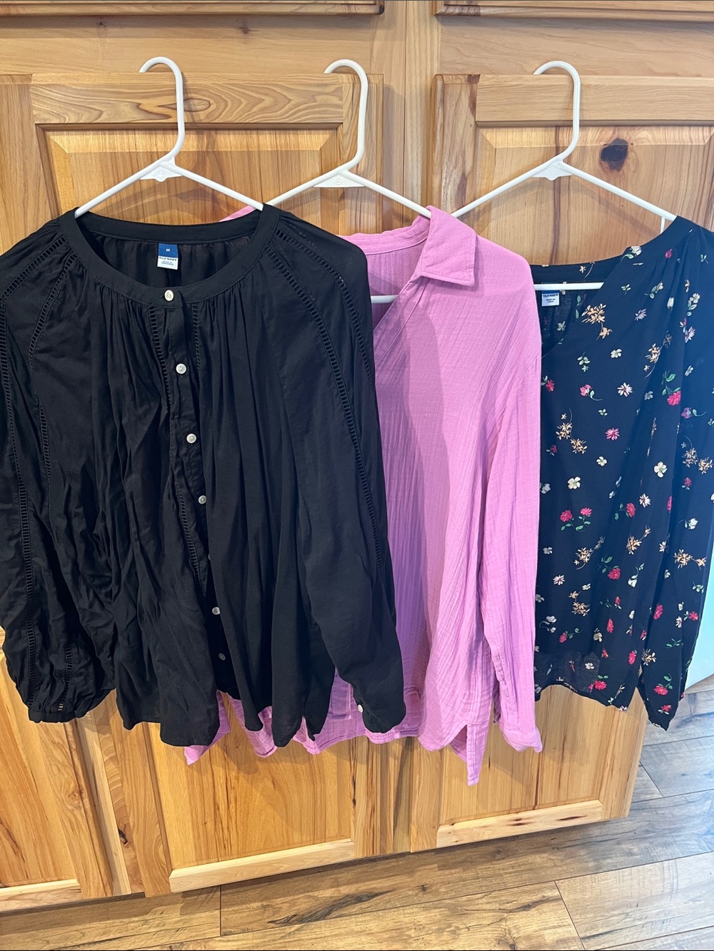 OLD NAVY tops, size M - lot of 3